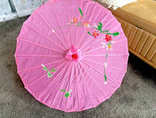 Load image into Gallery viewer, Pink Chinese Parasol