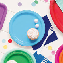 Load image into Gallery viewer, Powder Blue Solid Round 9"FSC Dinner Plates, 16ct