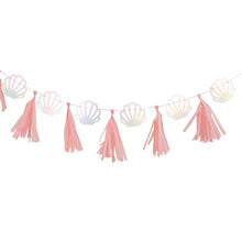 Load image into Gallery viewer, Ginger Ray - Pink And Iridescent Shell Tassel Garland