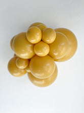 Load image into Gallery viewer, Tuftex 11in Latex Balloon - Pastel Mustard
