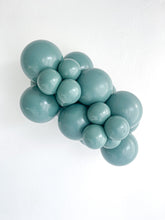 Load image into Gallery viewer, Tuftex 11" Latex Balloon - Pastel Willow
