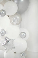 Load image into Gallery viewer, Silver Glossy Balloons 12cm - 50pcs
