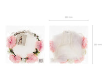Load image into Gallery viewer, Flowered Wreath With Veil
