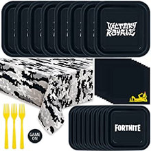 Load image into Gallery viewer, Fortnite Square Dinner Plate - 22.2cm
