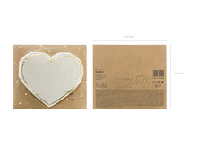 Load image into Gallery viewer, Heart Shaped Gold Trim Napkins (20pc)
