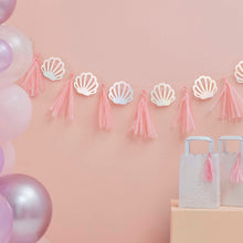 Load image into Gallery viewer, Ginger Ray - Pink And Iridescent Shell Tassel Garland
