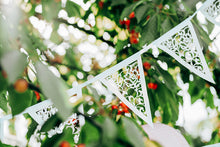Load image into Gallery viewer, Pearl Paper Garland
